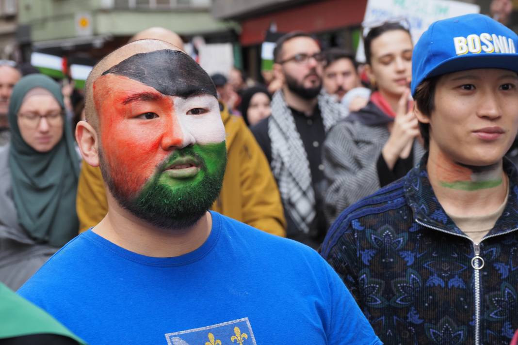 Londra ve Saraybosna'da İsrail protestosu! Binlerce kişi sokaklara döküldü - Resim: 36